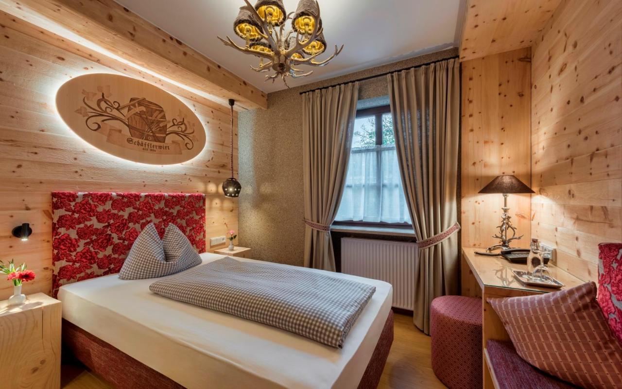 Hotel Schaefflerwirt Aschheim Buitenkant foto
